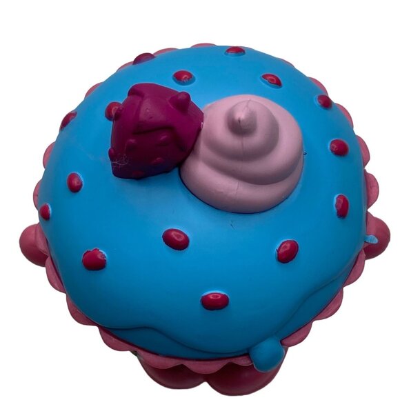 Shopkins Cupcake Chic Vinyl Collectible Toy Pink & Blue By Funko 2016 - Picture 4 of 10